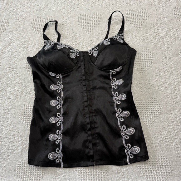 Charlotte Russe Other - Y2K Charlotte Russe Silky Embroidered Bustier Top (L)